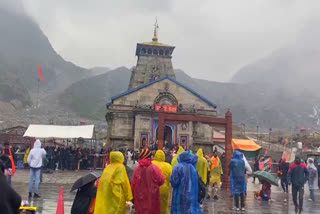 Snowfall in Kedarnath Dham