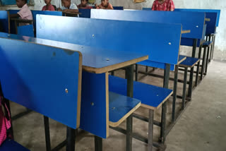 Giridih bench desk purchase case