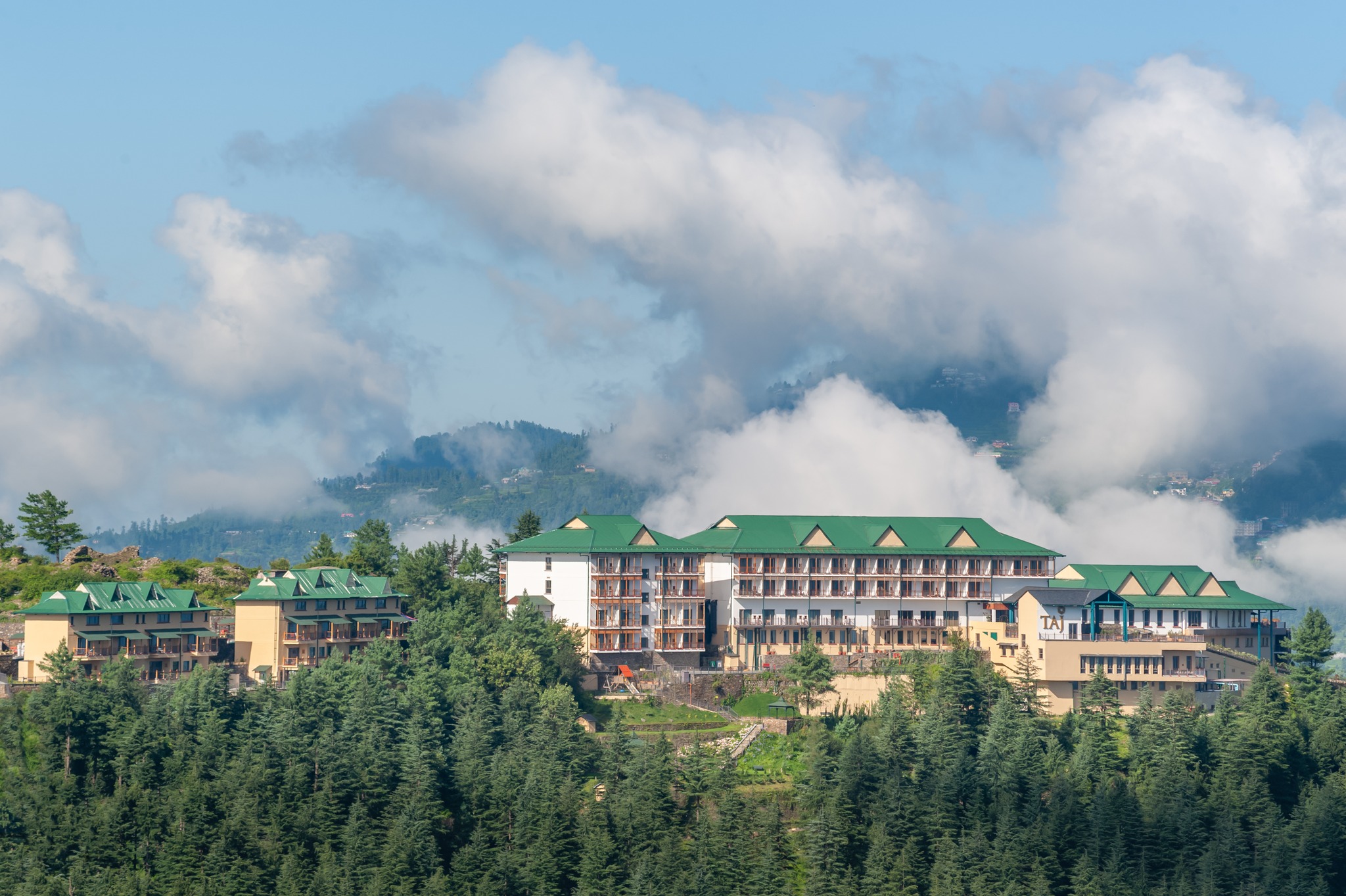 taj hotel in himachal pradesh