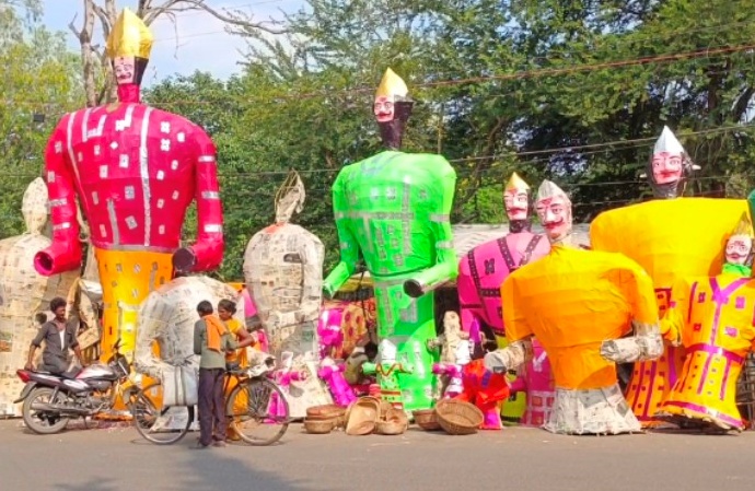 BHOPAL 105 FEET RAVANA MADE