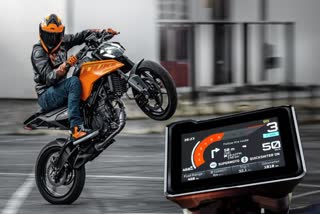 NEW KTM 250 DUKE PRICE  കെടിഎം ഡ്യൂക്ക് 250  കെടിഎം ഡ്യൂക്ക്  KTM DUKE 250 FEATURES