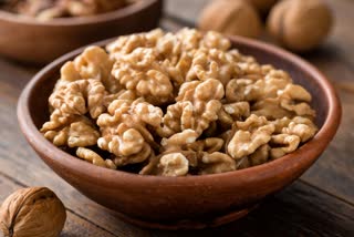 BENEFITS OF WALNUTS