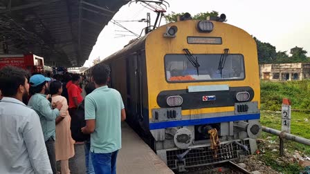 Patliputra Chapra MEMU Train