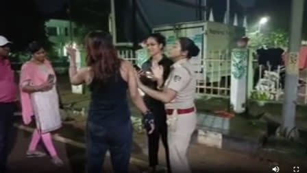 Drunken Nepal Woman Creates Ruckus On Bhubaneswar Road