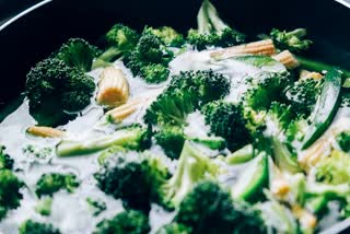 broccoli may be beneficial for heart health eyes and blood sugar levels