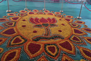 Huge rangoli lotus during BJP Jharkhand election campaign.