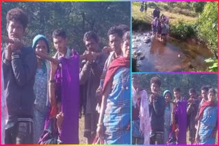 Tribals_Carried_Pregnant_Woman_for_Three_Kilometers_on_Doli