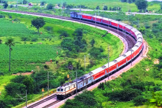 theft in rajdhani express