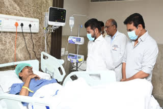 New Telangana Chief Minister Revanth Reddy Sunday called on BRS chief and former CM Kalvakuntla Chandrasekhar Rao who is recovering after a hip surgery in a hospital here.