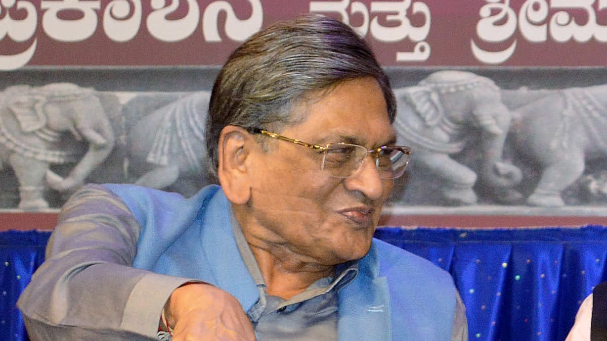 Not many politicians may have held positions as Somanahalli Mallaiah Krishna -- SMK to his friends and the inner circle -- did in his political career spanning over five decades.