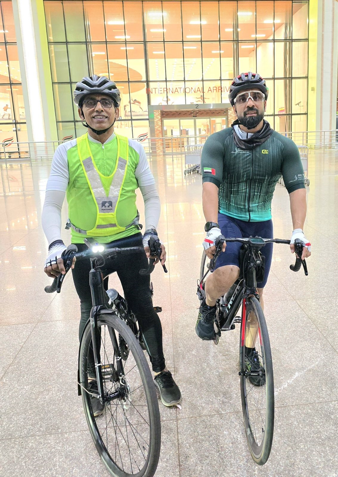 KASARAGOD MAN CYCLES FROM AIRPORT  CYCLE LOVERS IN KASARAGOD  PADANNA MANS CYCLE RIDE  KASARAGOD NEWS