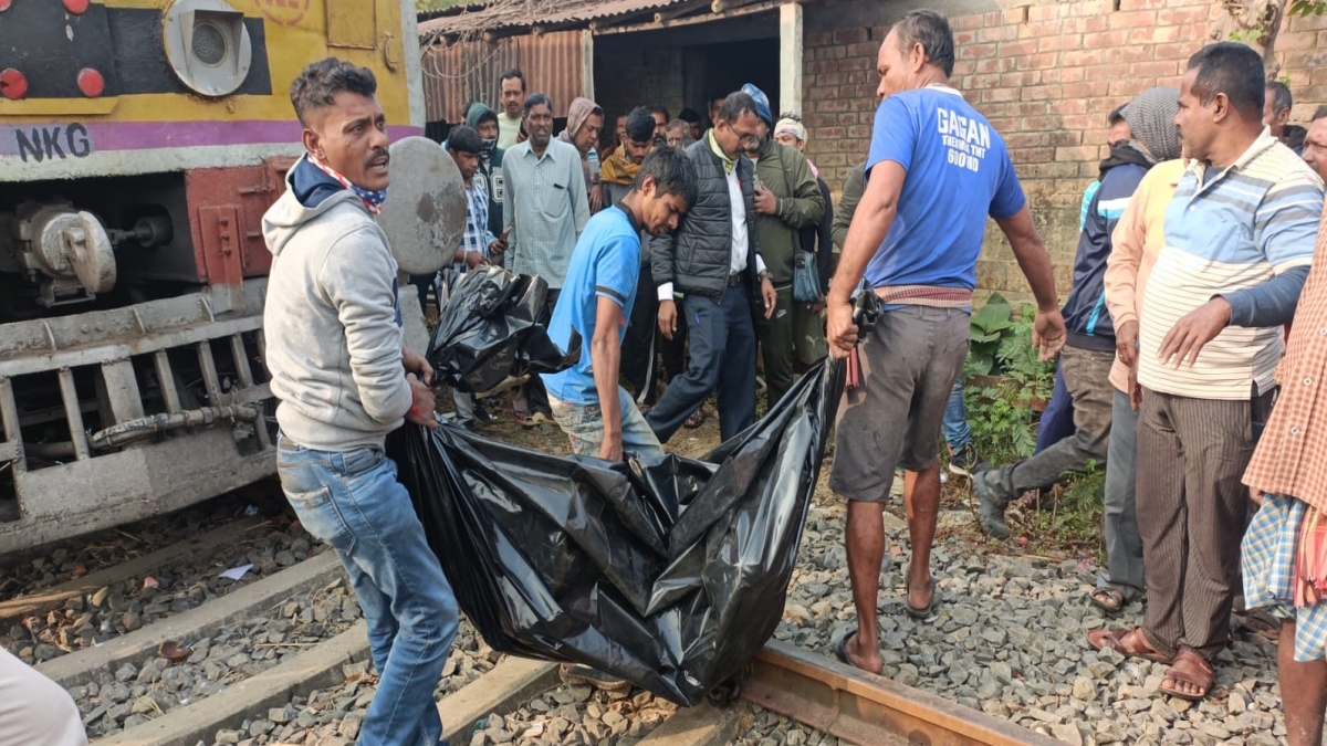 santipur train accident