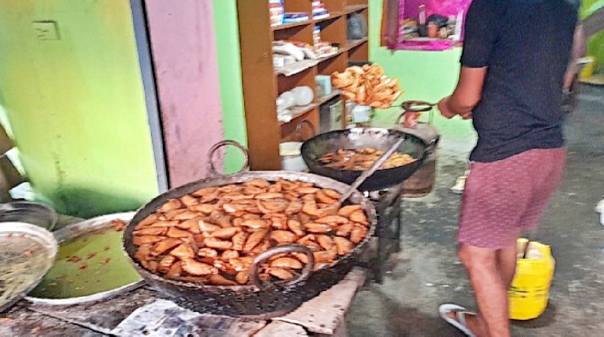 Pedakiya shop In saran