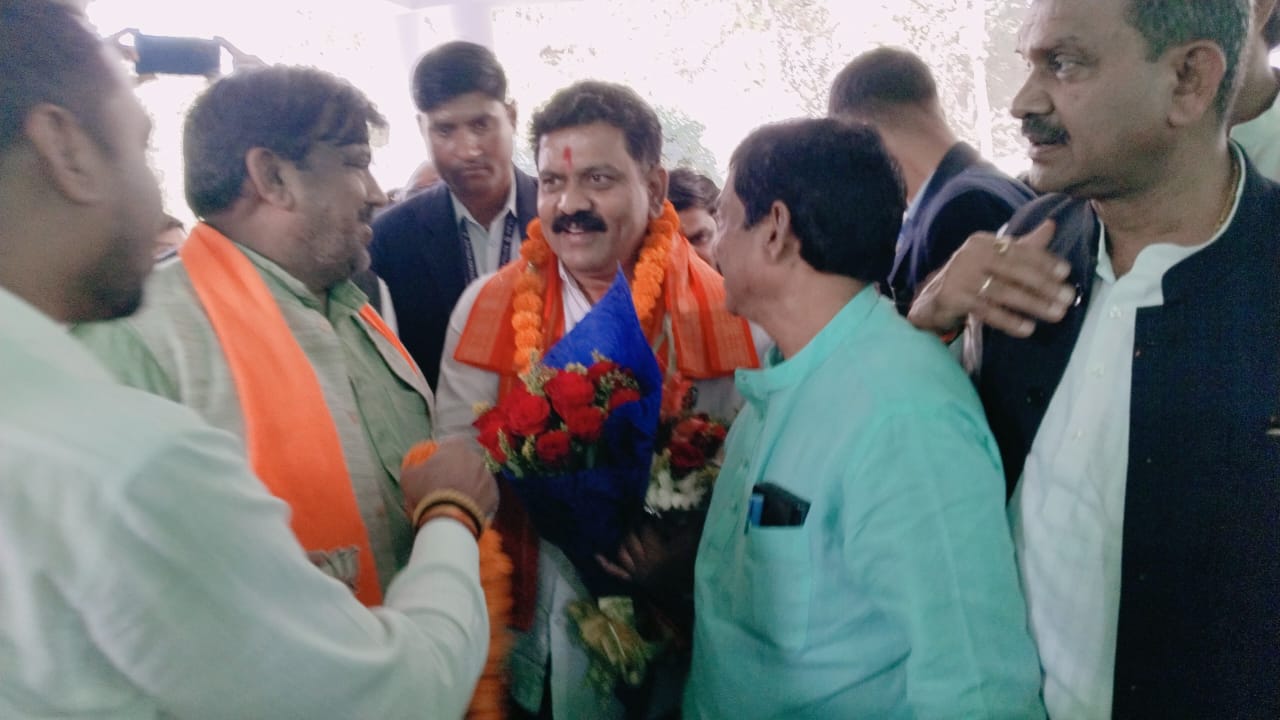 Home Minister Vijay Sharma in Balod