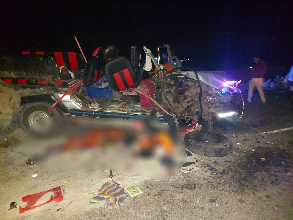 Terrible road accident: Five killed, 7 injured