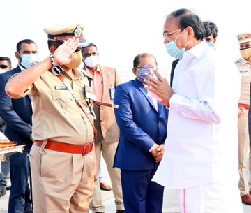 send off to vice president at vijayawada air port