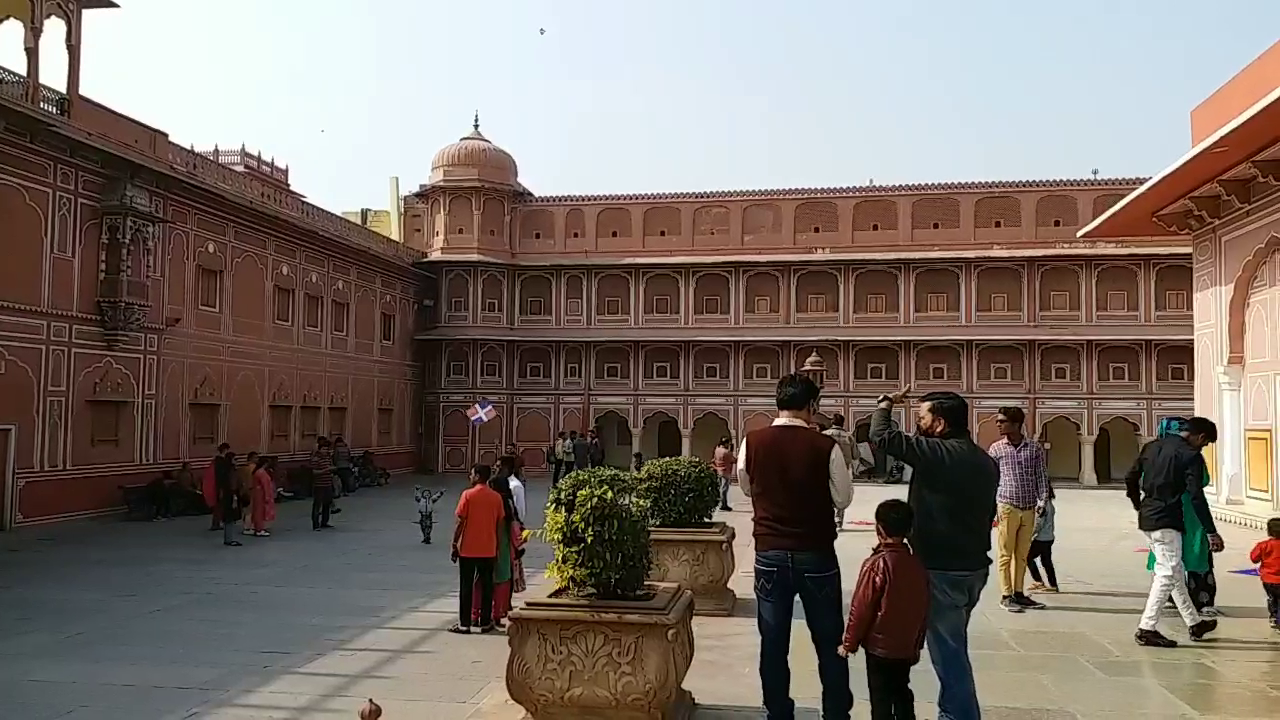 जयपुर में पर्यटक, Tourist in Jaipur