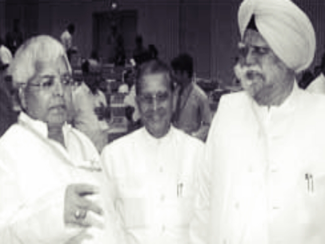 former-home-minister-buta-singh-dies-who-gave-hand-claw-symbol-to-congress-instead-of-cow-calf