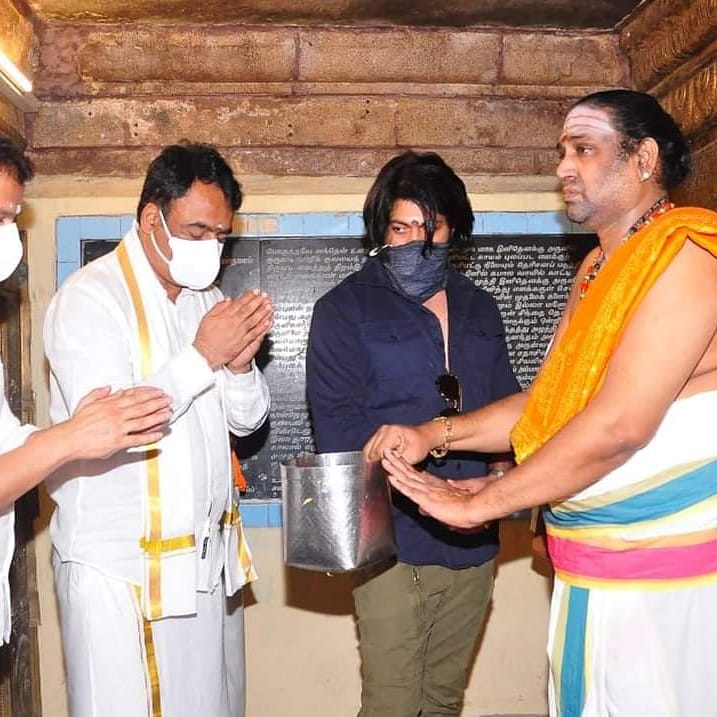 Yash visit Shaneshwar Temple in Tamil Nadu with DCM