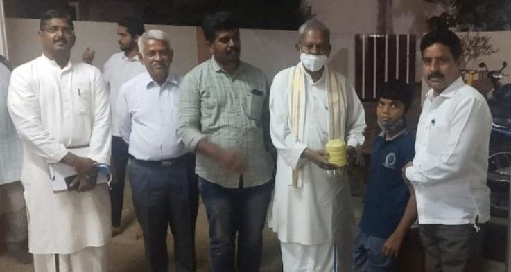 handicap boy donated his saving for the construction of Ayodhya Ram Mandir