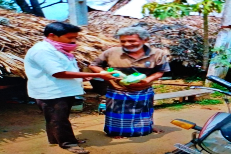 free food distribution to orphans at narsipatnam