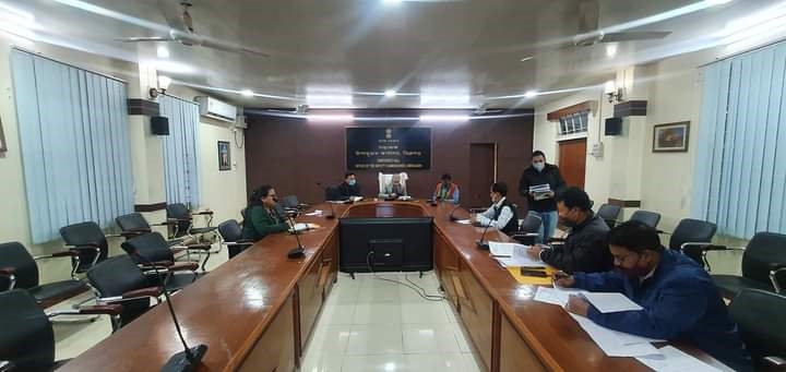 As_Moran_dibrugarh-district-administration-meeting_img_As10031