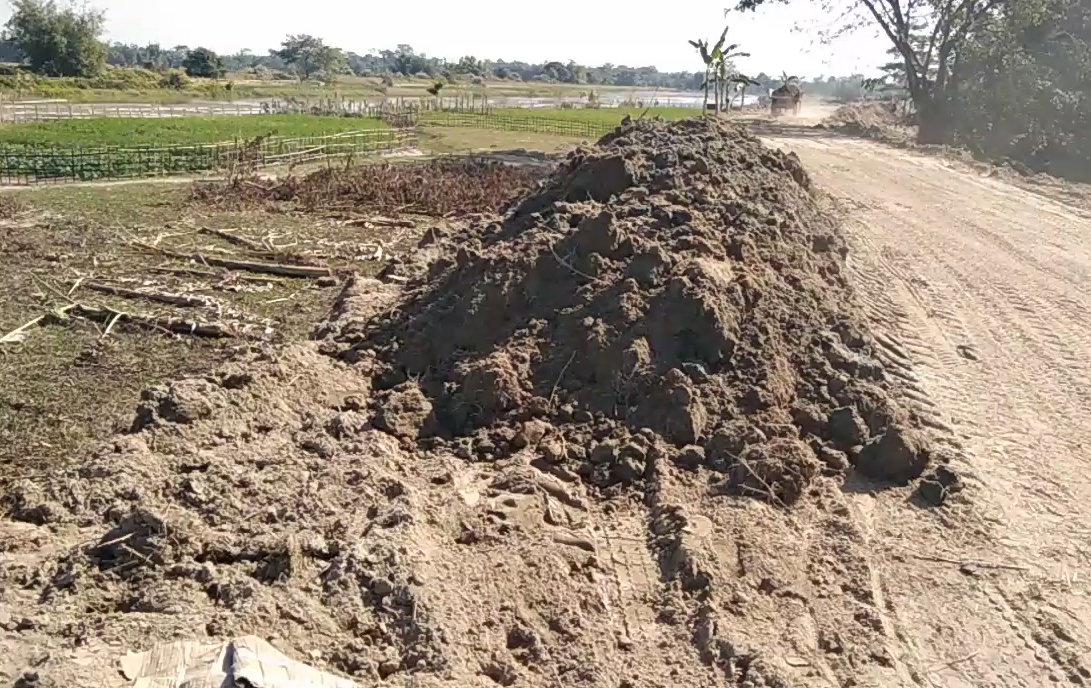 dam-construction-in-lakhimpur-villagers-massive-protest