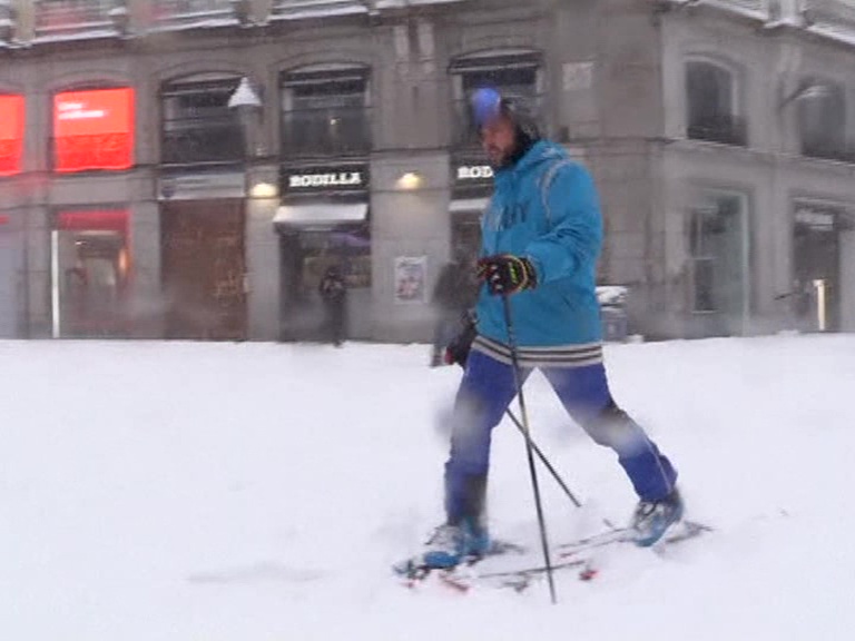 spain madrid heavy snow fall