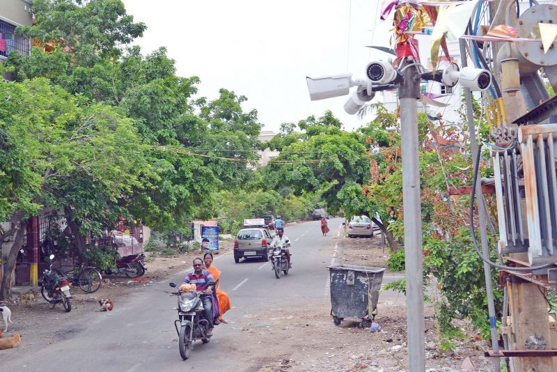 மூன்றாம் கண்! யாருக்கு நண்பன்?