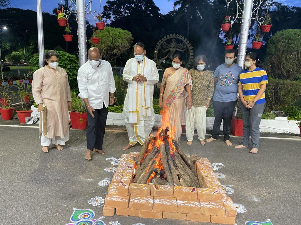 vice president participates bhogi celebrations in goa raj bhavan