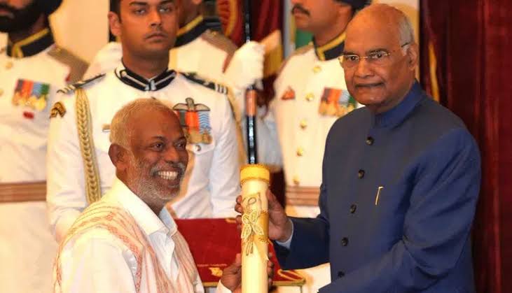 D Prakash Rao, while receiving  Padma Shri by President Kovind