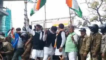 uttarakhand-congress-protest-regarding-farmers-protest-against-farms-law