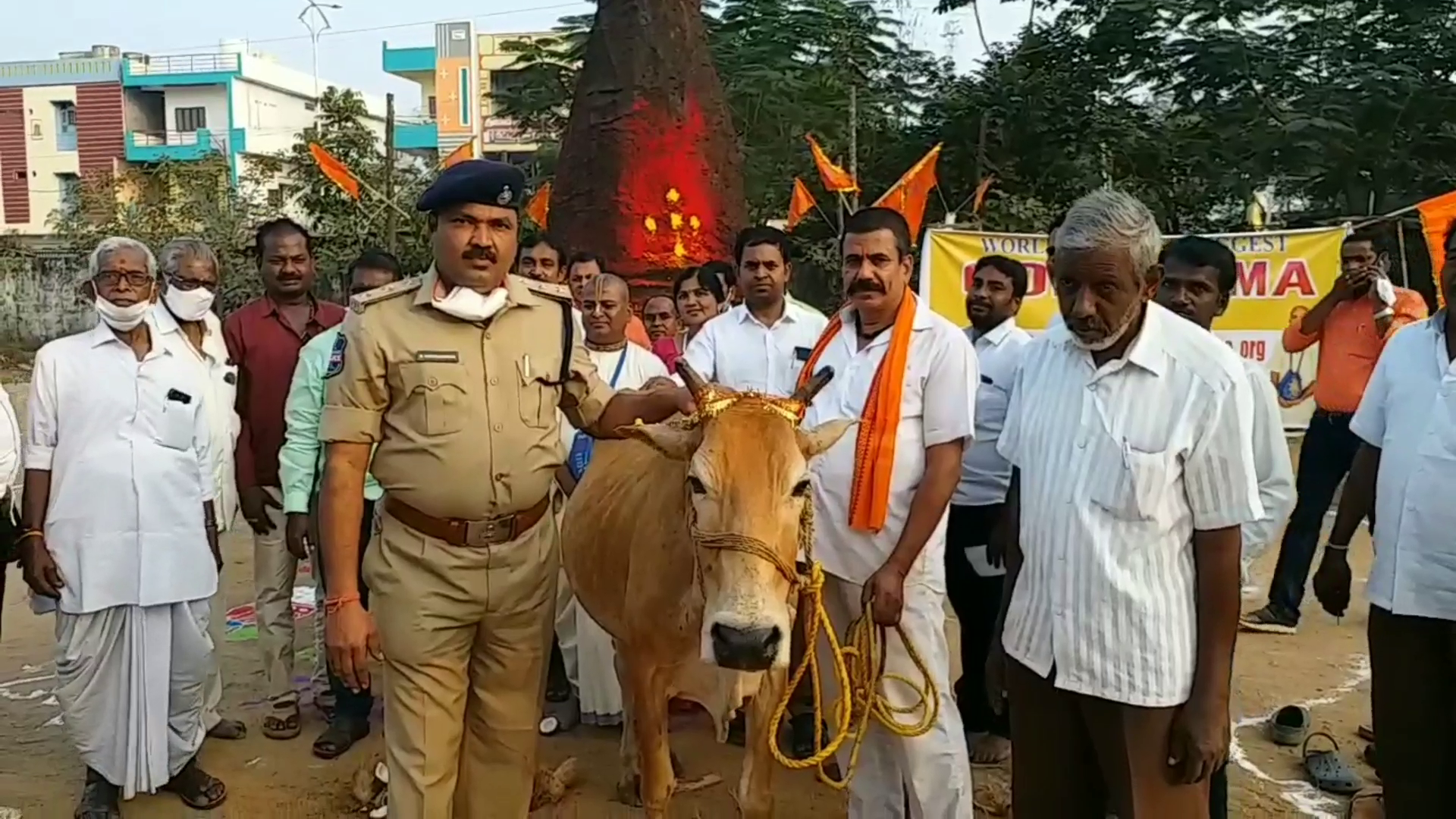 20 feet tall gobbemma at thorrur in mahabubabad district