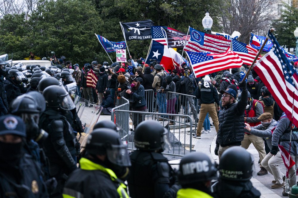 US capital turned into military zone ahead of Biden's inauguration