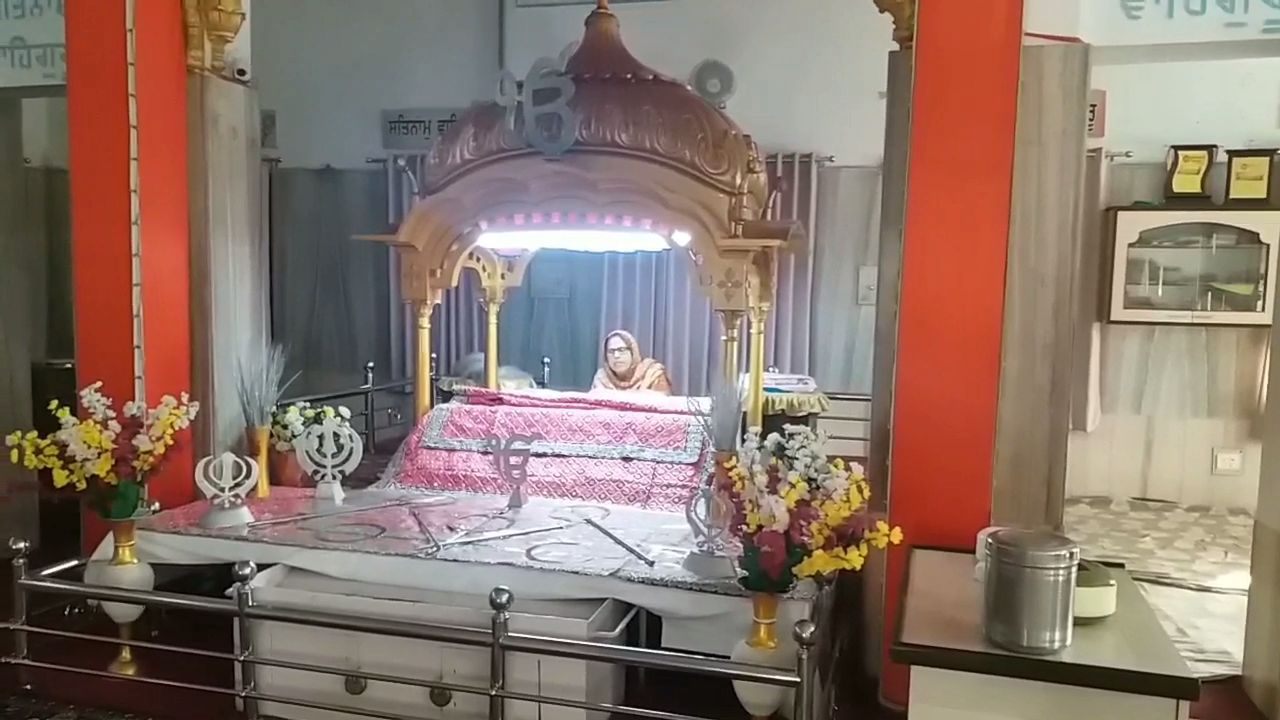 Gurdwaras decorated for Prakash Parv in Bhopal