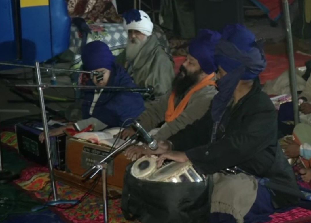 गोविंद सिंह के प्रकाश पर्व पर अरदास