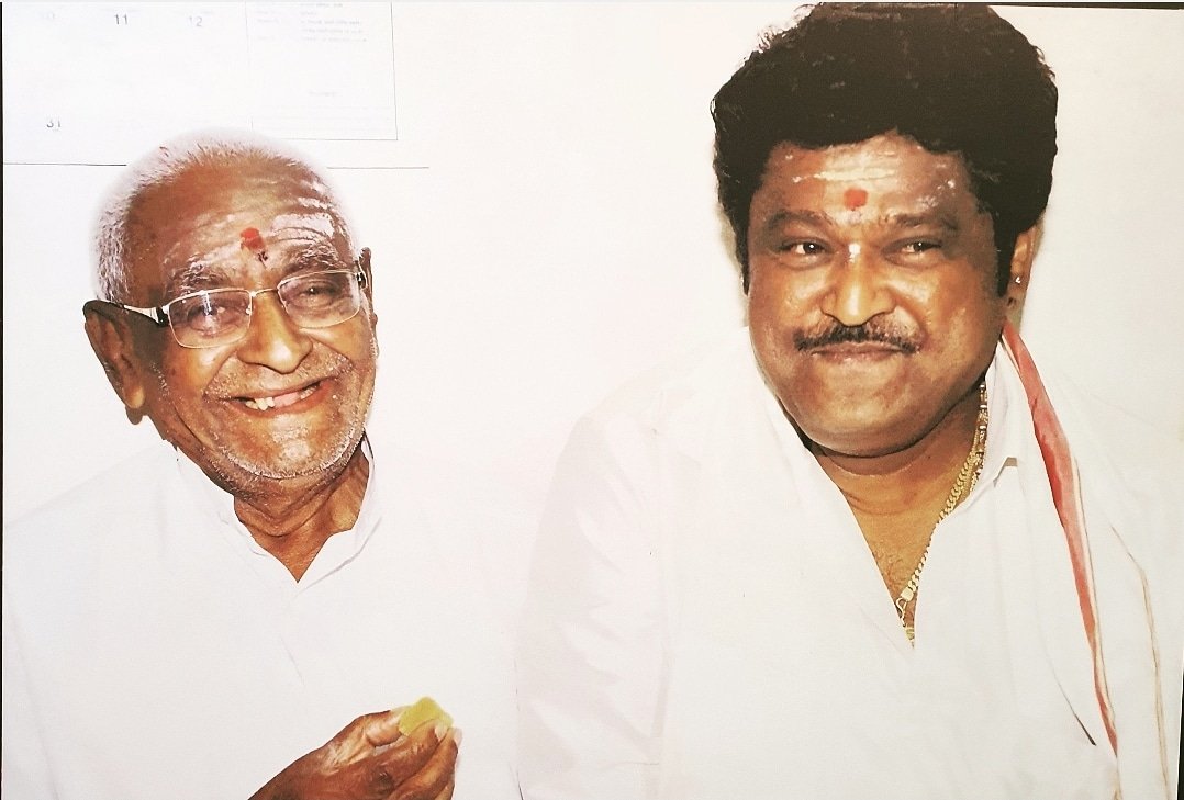 jaggesh share a photo with his  father