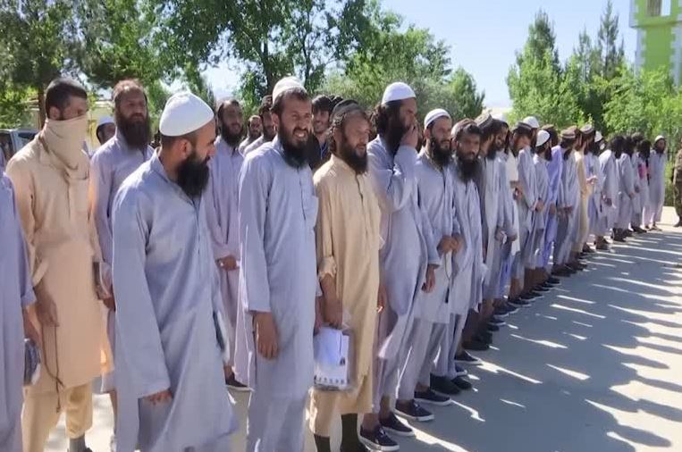 600 taliban prisoners released under peace deal arrested after rejoining fight, official says