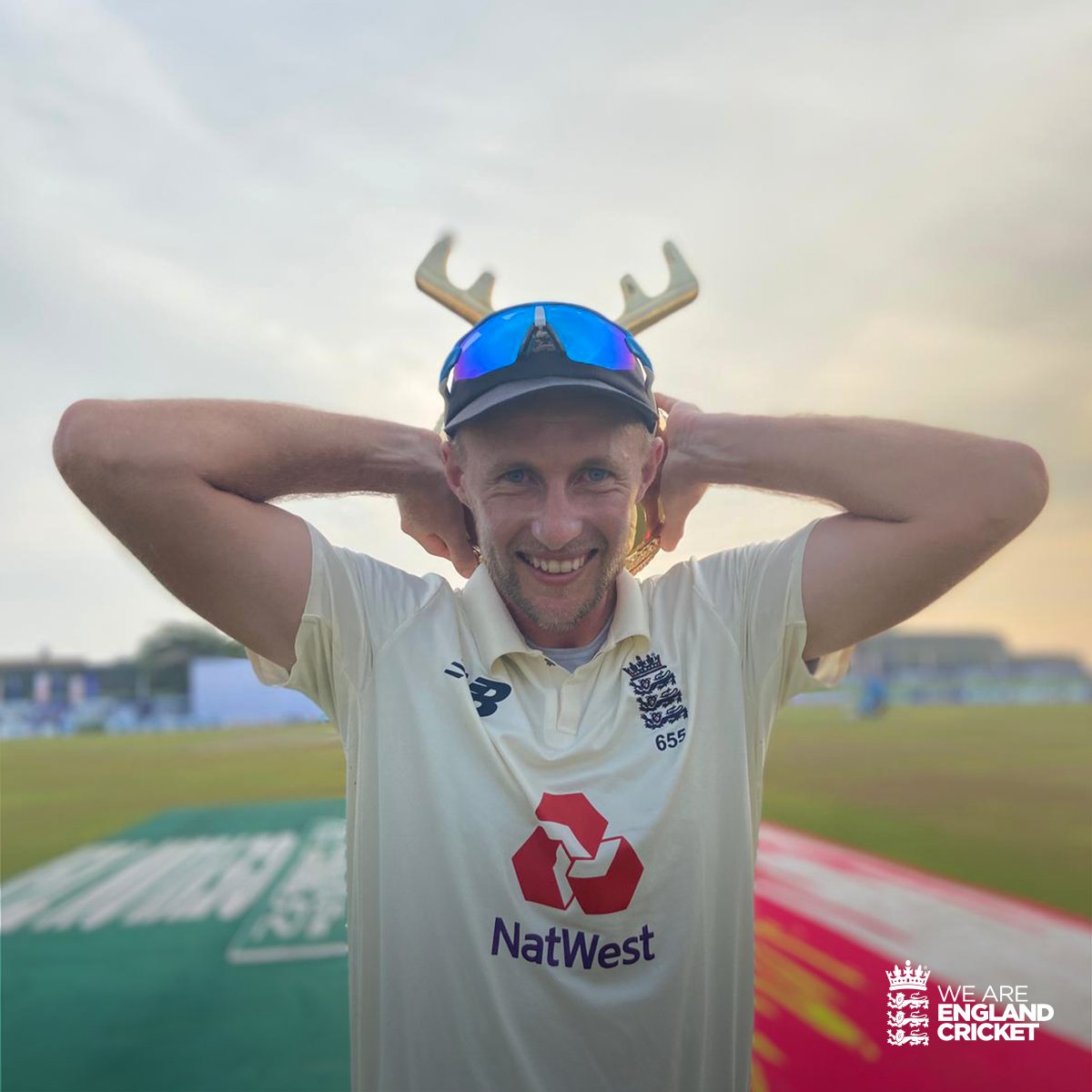 England vs Sri Lanka  Jos Buttler  Dom Sibley  England win 2nd Test  England win  இலங்கை- இங்கிலாந்து  இங்கிலாந்து வெற்றி  இலங்கை  இங்கிலாந்து  ஜோ ரூட்