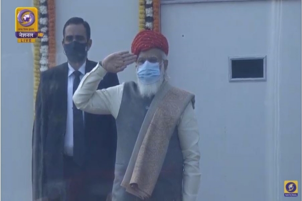 PM Modi sports special Jamnagar Paghdi on 72nd Republic Day