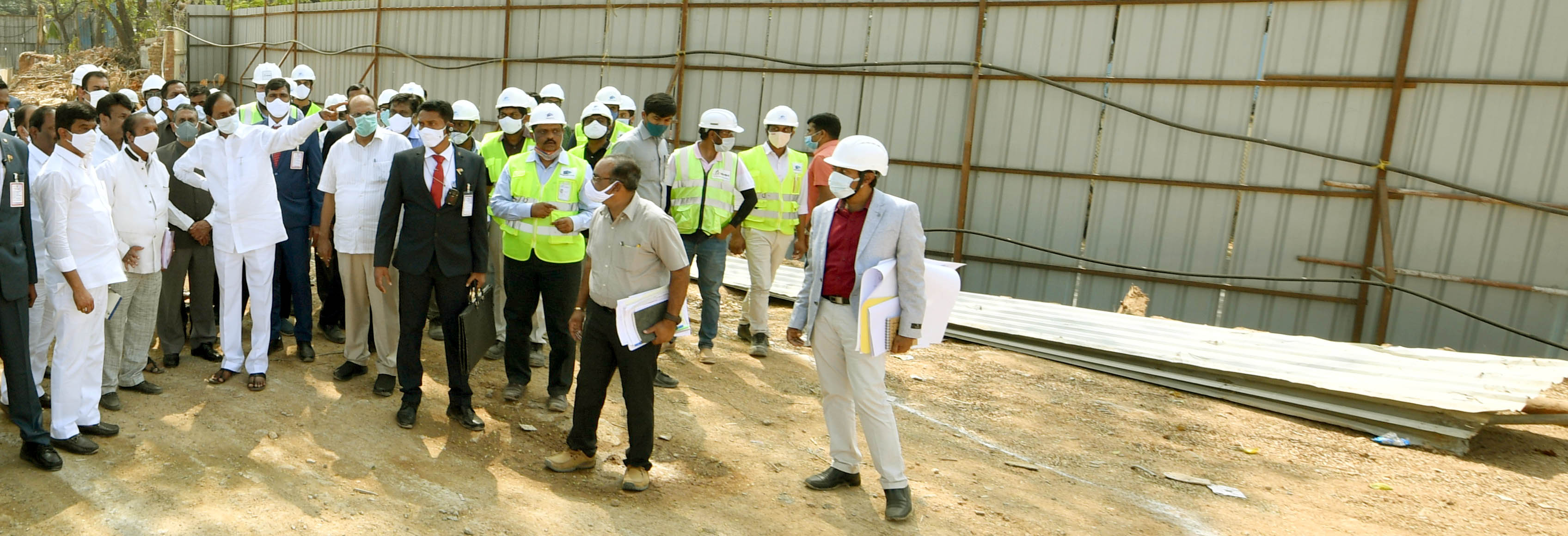 cm-kcr-inspected-the-construction-work-of-the-secretariat-in-hyderabad