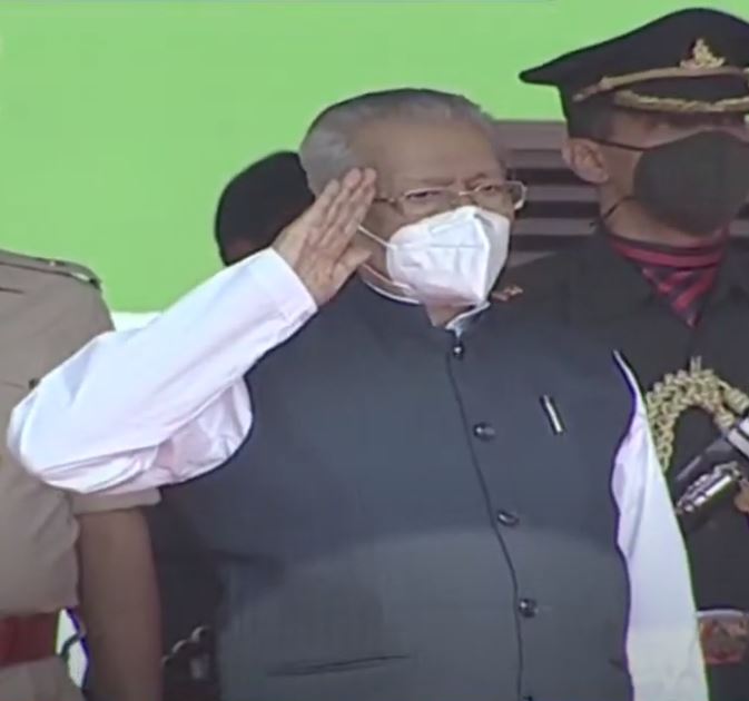 andhra pradesh governor biswabhusan harichandan hoists national flag