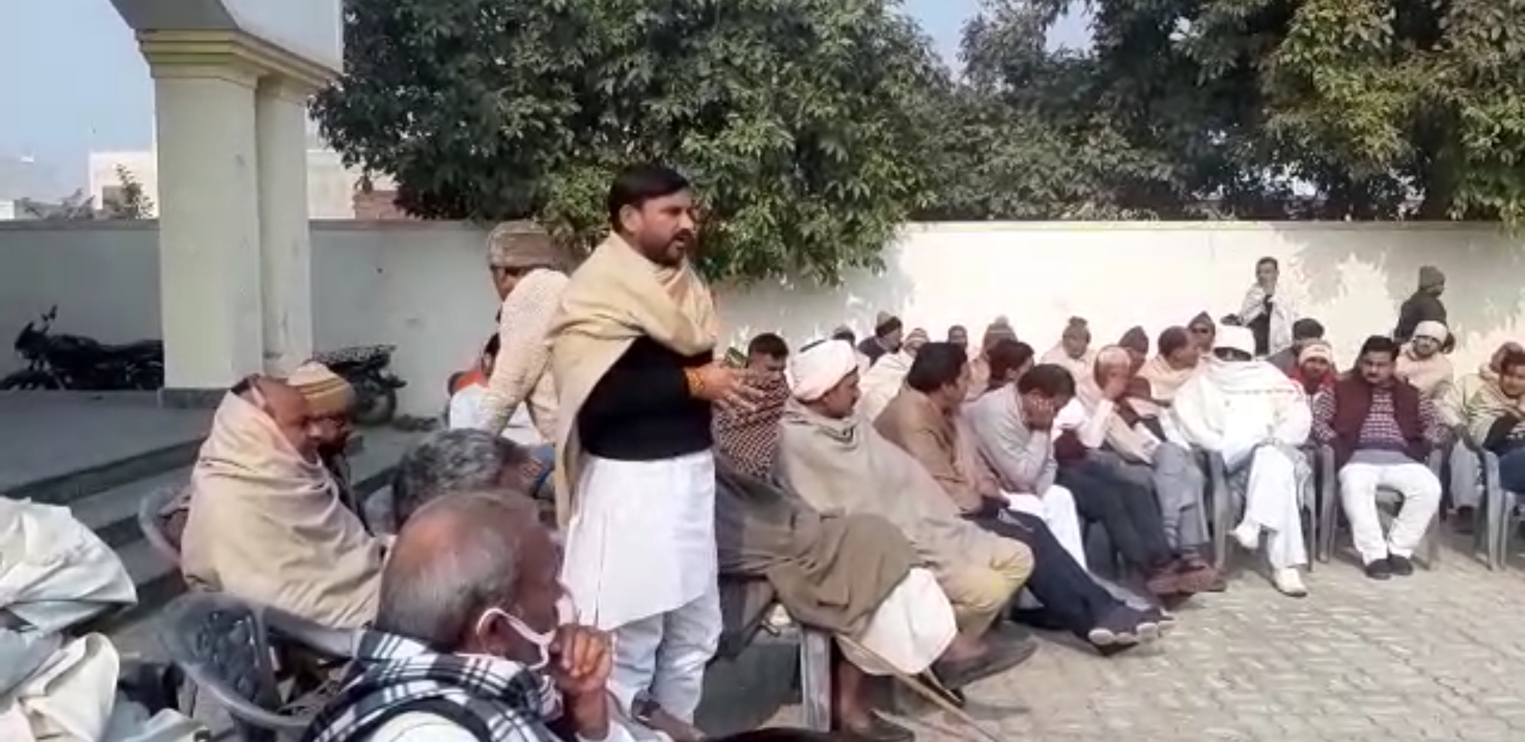 bku sitting on dharna in muzaffarnagar