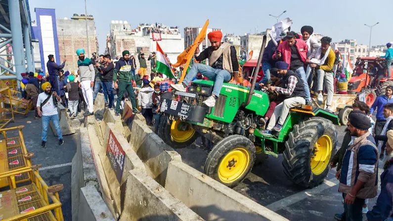 Tractor parade violence