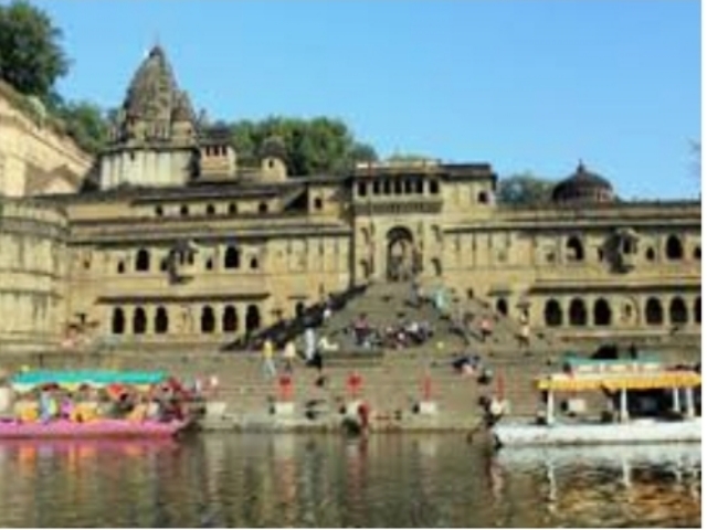 the-film-will-be-shot-in-maheshwar-mandav-and-omkareshwar