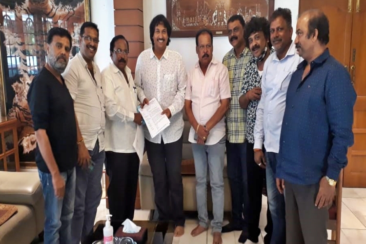 film-chamber-delegatiion-meets-kumar-bangarappa