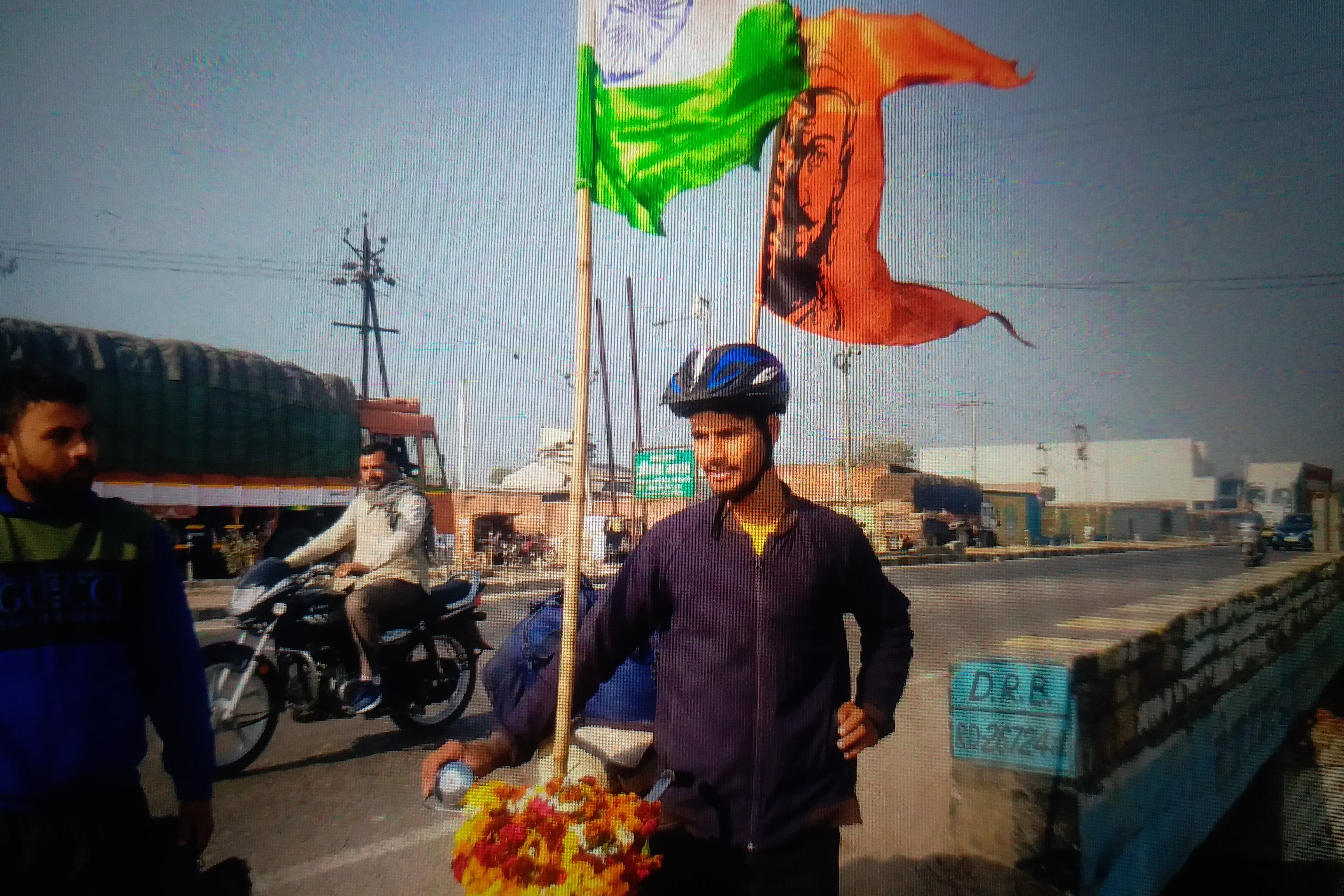 A man from UP's Bhadohi district going to Mumbai on Cycle  with Ganga water for Shivaji Statue Abhishek