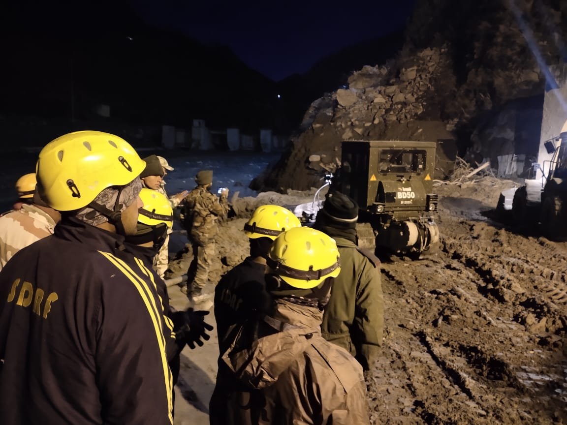 rescue operation at raini village in glacier burst of chamoli incident