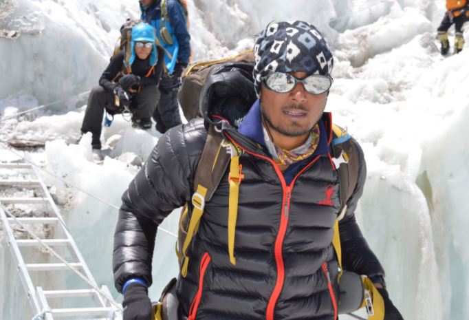 Mountaineer Narender Yadav's Everest summit climb was fake, won't get Tenzing Norgay award