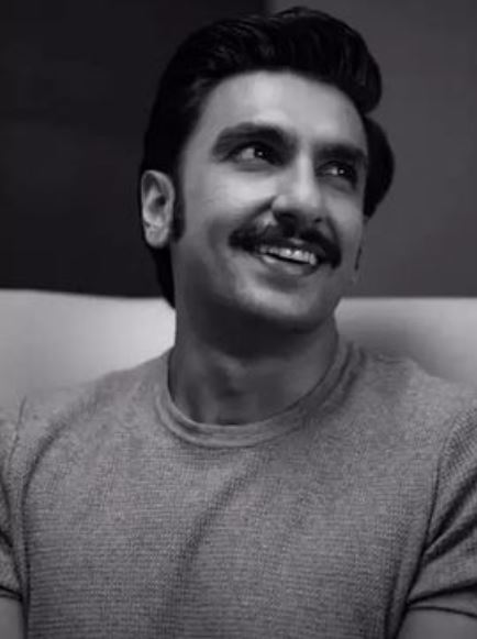 ranveer-singh-share-latest-monochrome-pictures-his-smile-will-melt-your-hearts